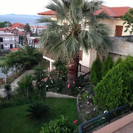 Michael's Apartment's Апартаменты *