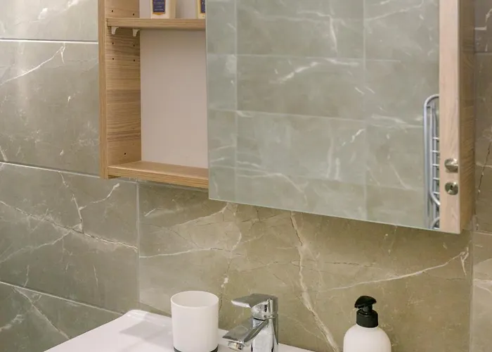 Michael's Apartment's