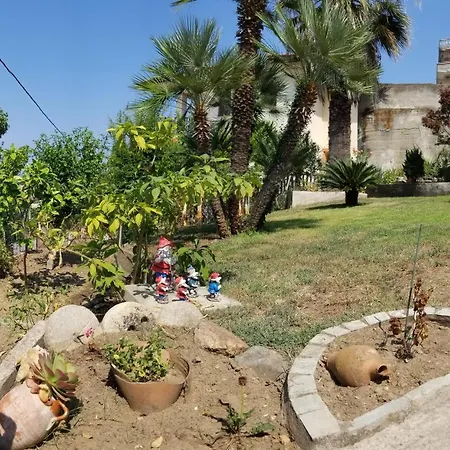 Michael's Apartment's * Nea Roda