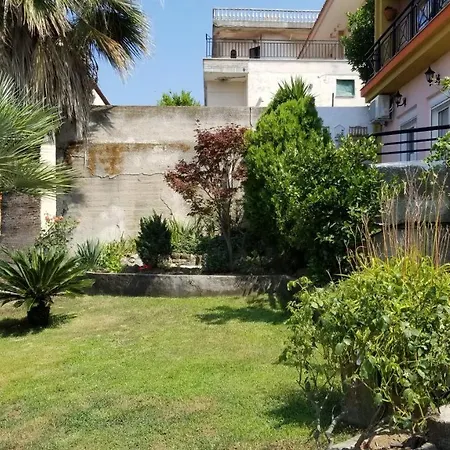 Michael's Apartment's Apartment Nea Roda