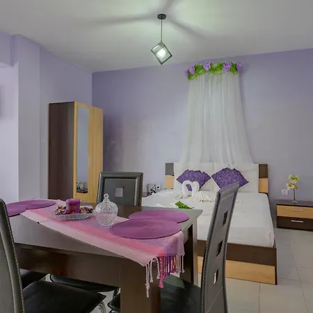 Michael's Apartment's *