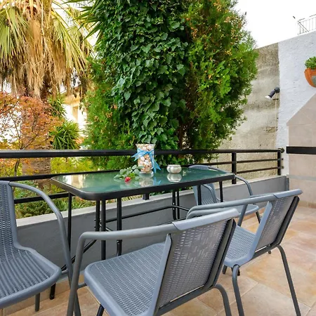 Michael's Apartment's *