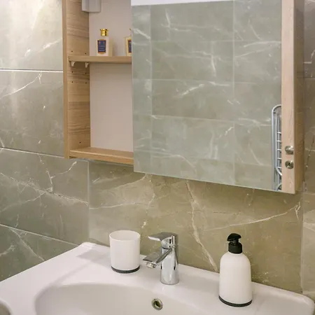 Michael's Apartment's