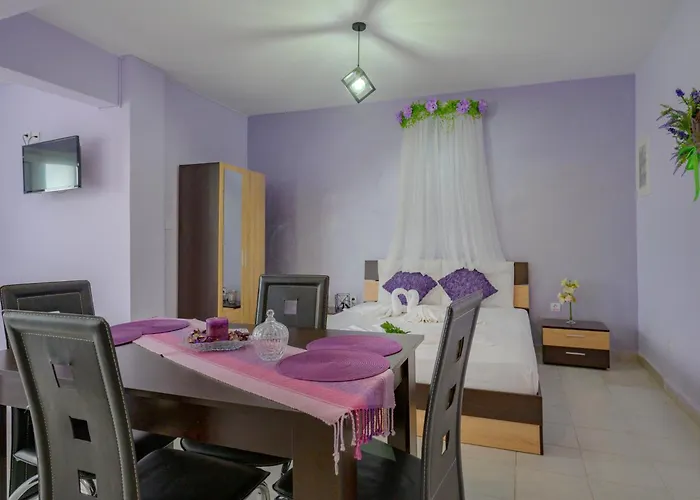 Michael's Apartment's *