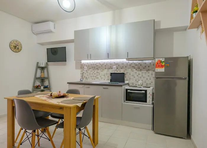 Michael's Apartment's *